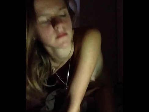 ❤️ هڪ ڇوڪري masturbates ۽ cums ️❌